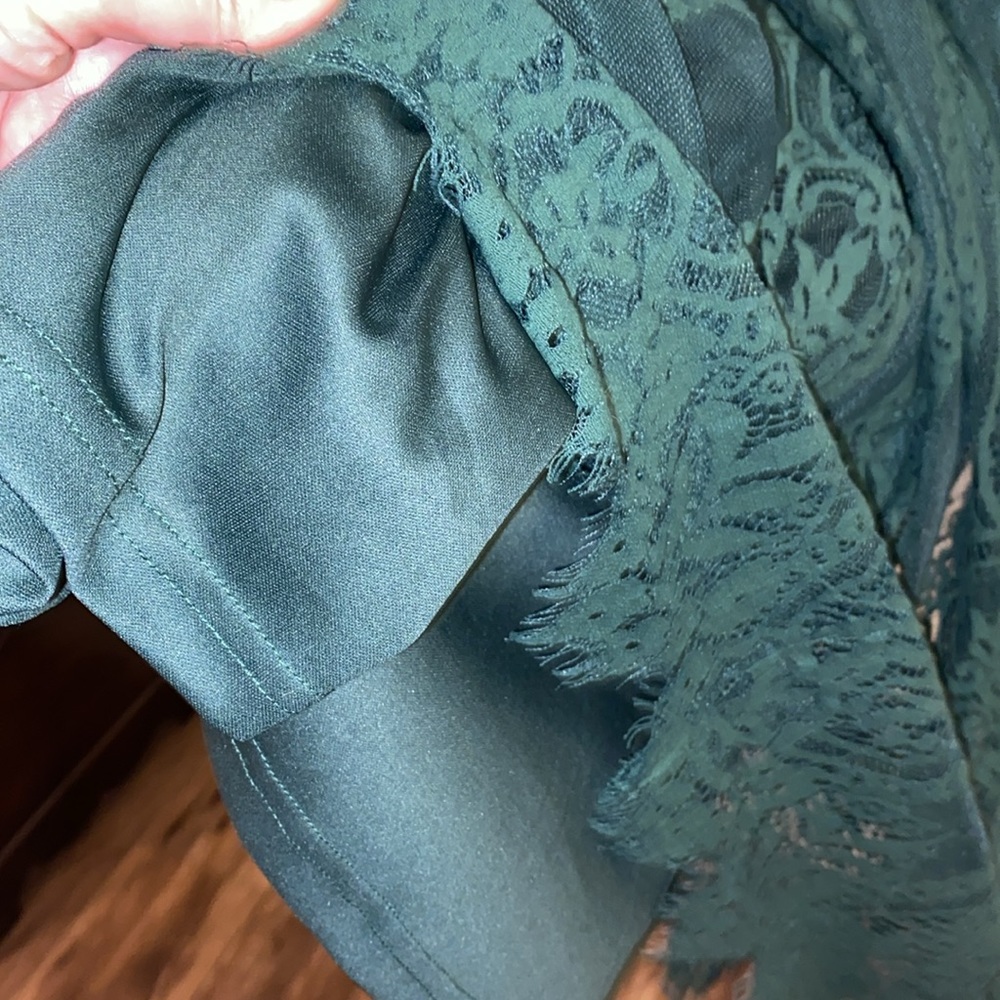 Dress - Hunter Green - Picture 11 of 11